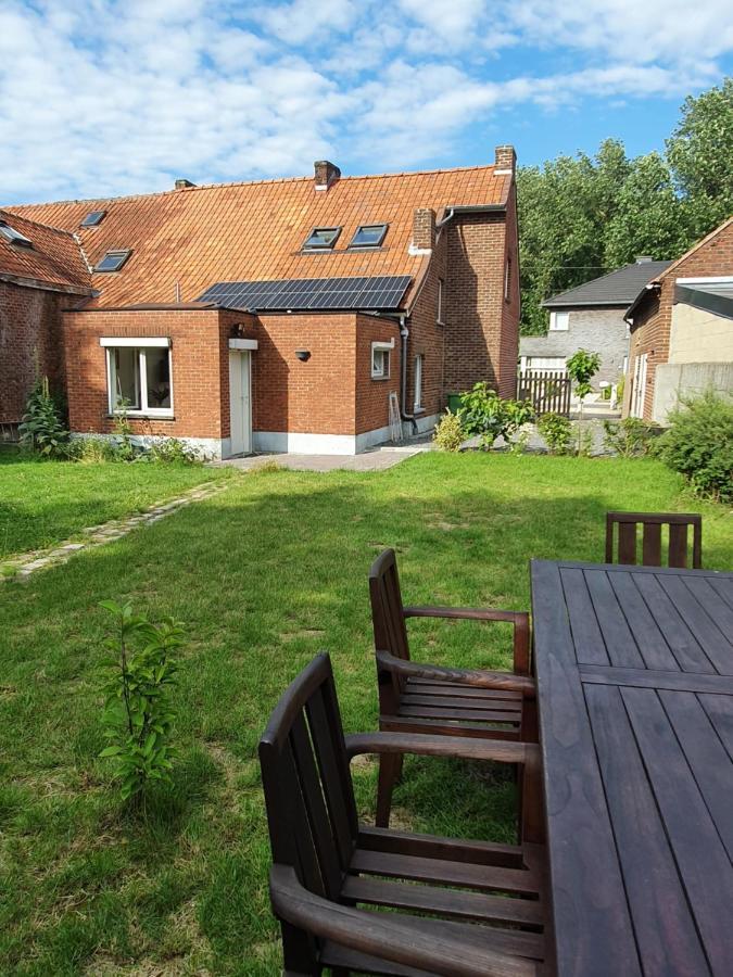Haspengouws Hoeveke Borgloon Exteriör bild